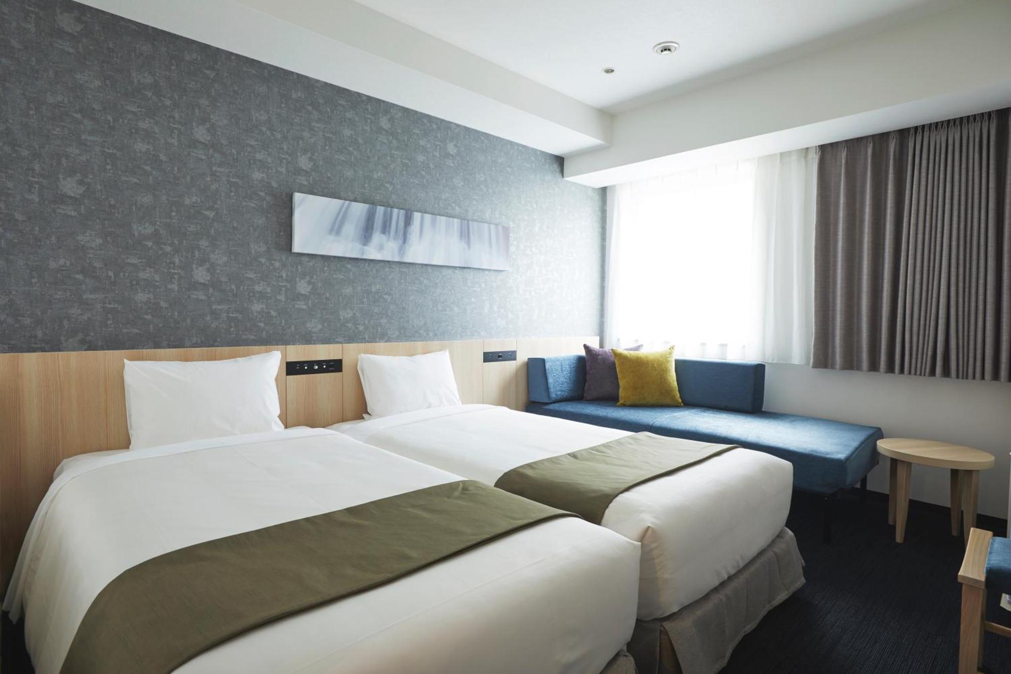 Monday Premium Toyosu Hotel Tōkyō