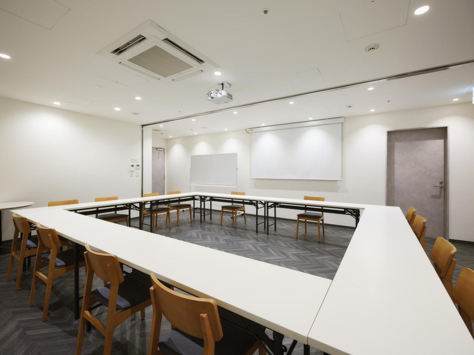 Monday Premium Toyosu Hotel Tōkyō